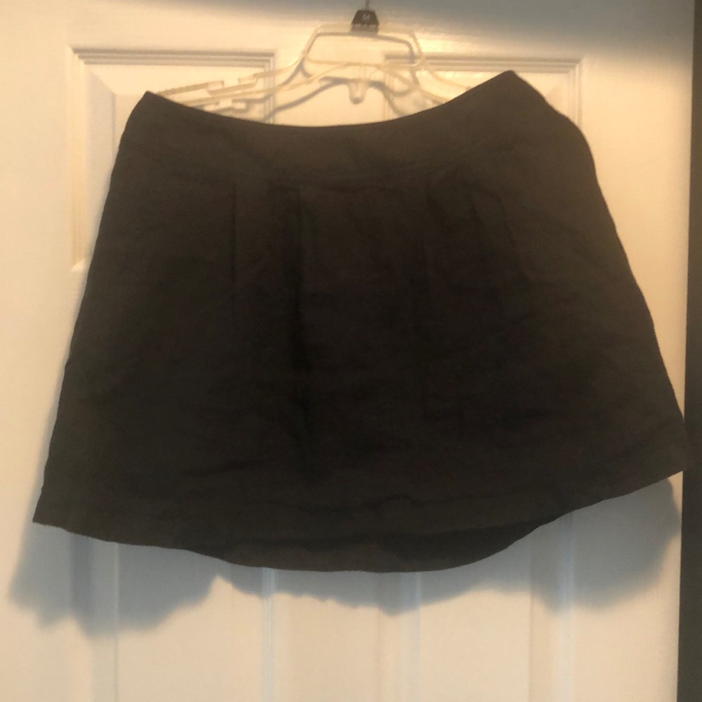 Halogen skirt